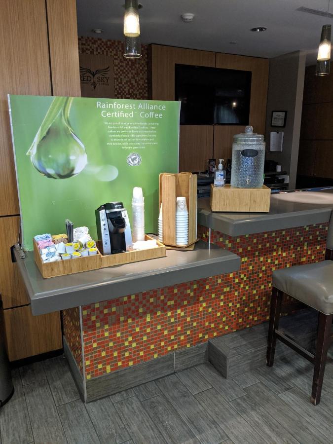 Holiday Inn Charlotte University By Ihg Exteriér fotografie