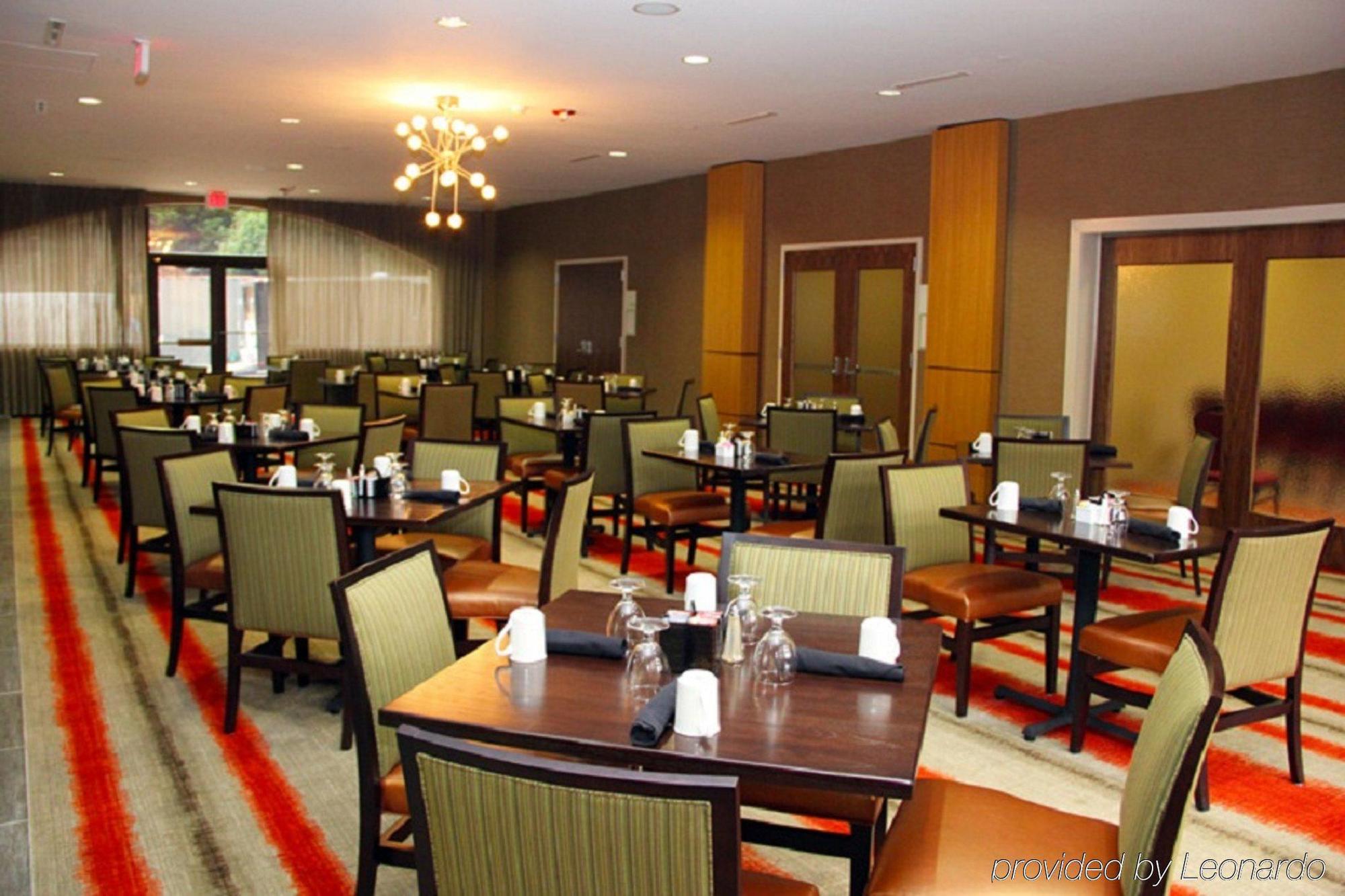 Holiday Inn Charlotte University By Ihg Exteriér fotografie